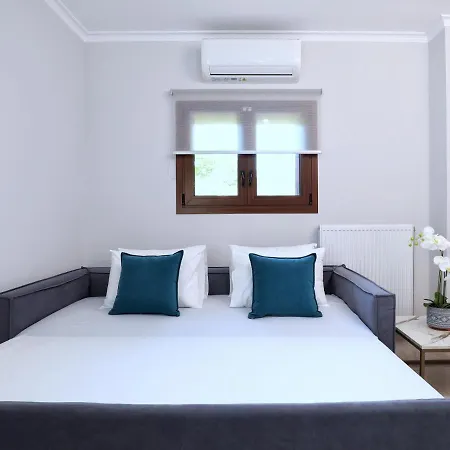 Apartment Frezia 1 *